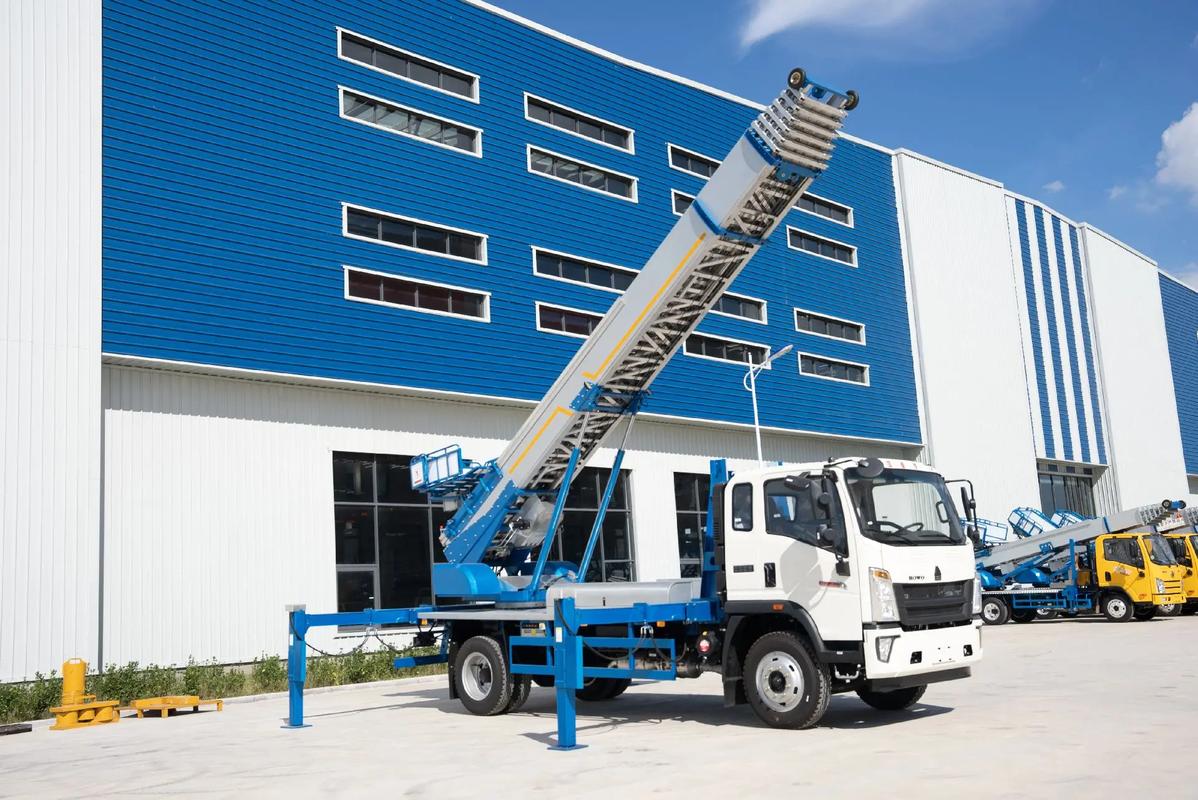 玉田县小型云梯车上料车租赁多少钱