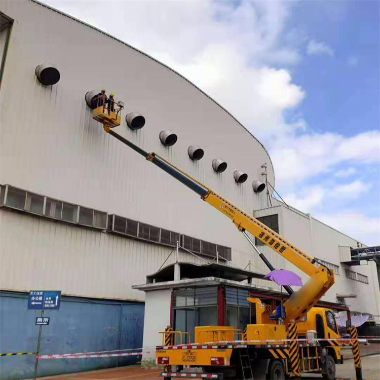 玉田县高空作业车出租服务：专业广告牌安装解决方案