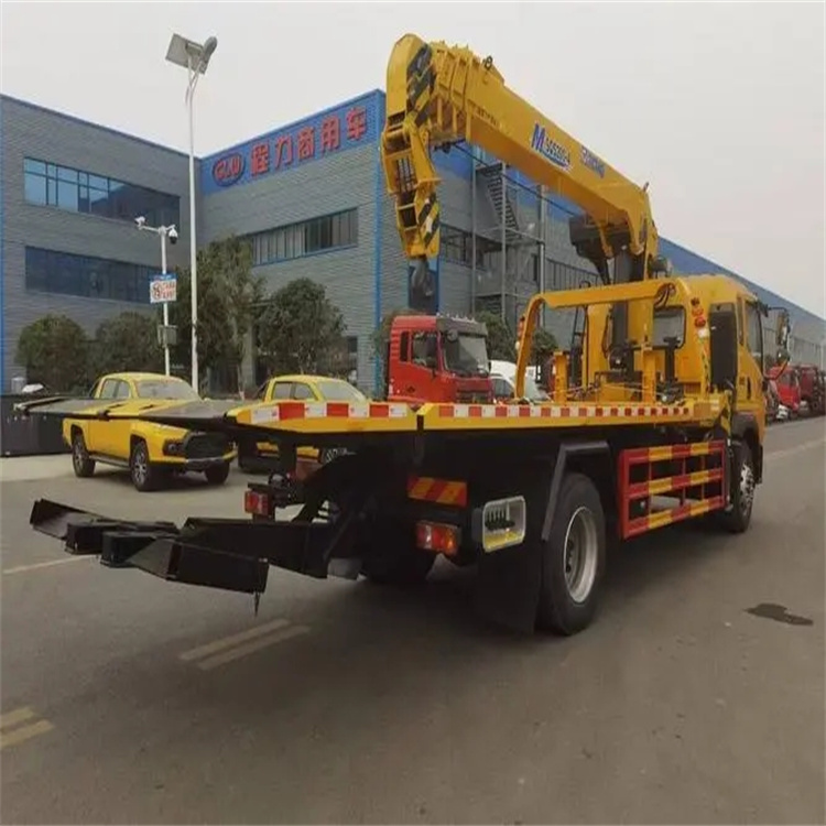 玉田县附近小随车吊出租电话，轻松解决搬运烦恼